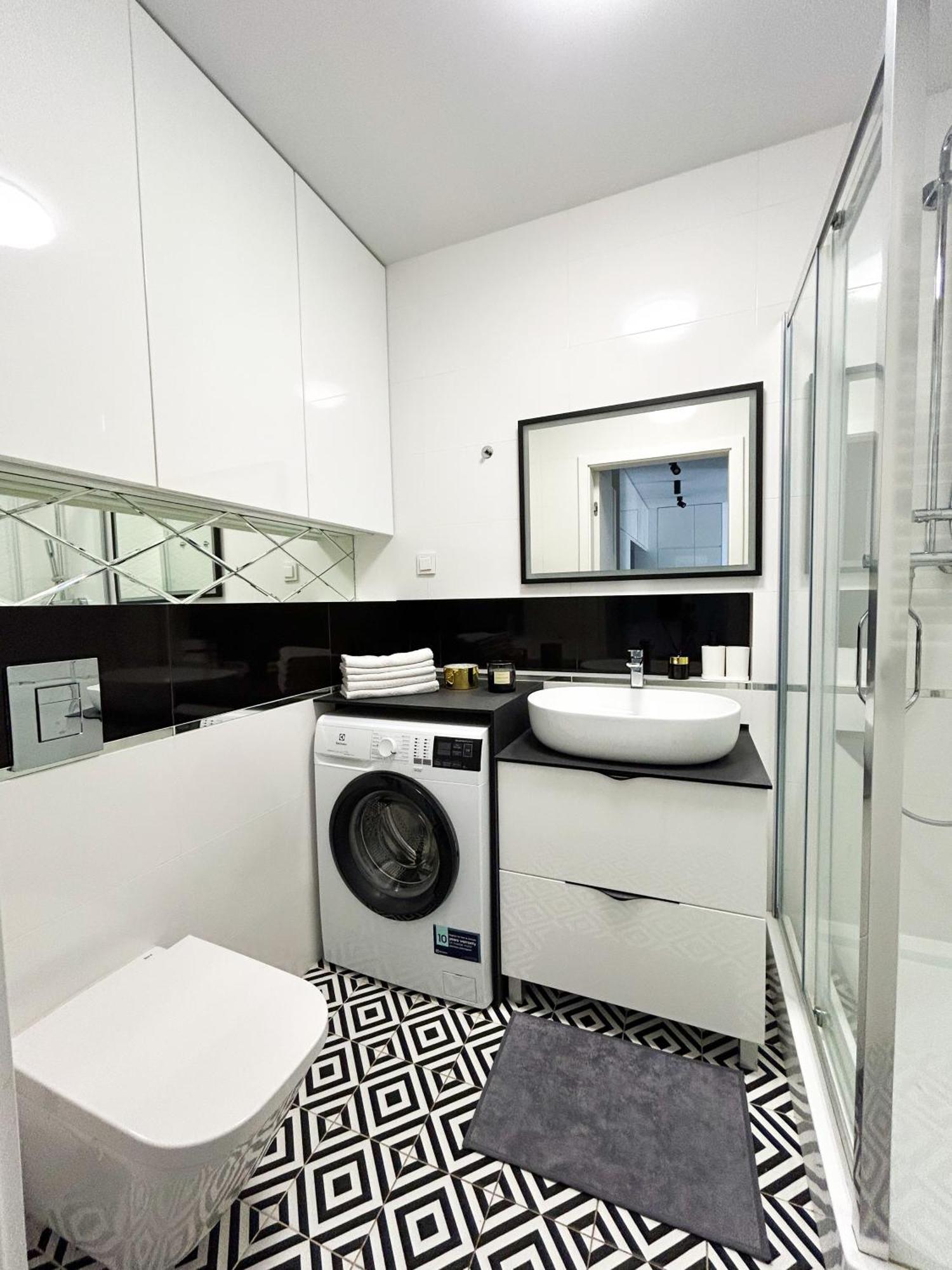 Lumina Stylish 3-Room Apart With Balcony Lodz  Ngoại thất bức ảnh