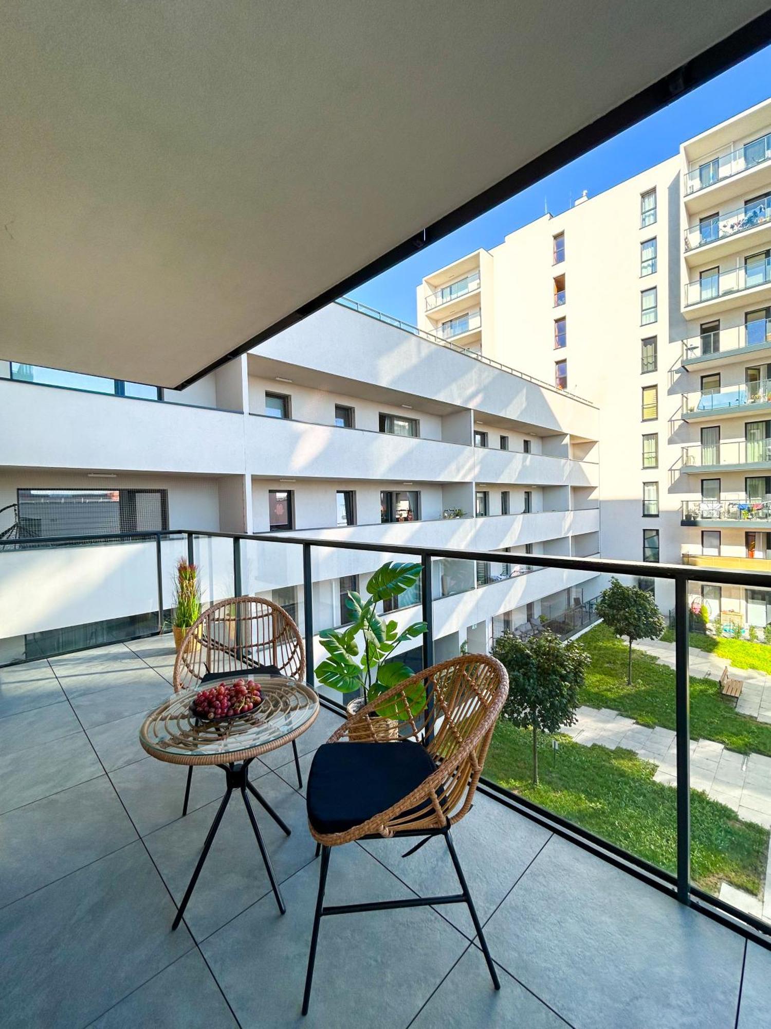 Lumina Stylish 3-Room Apart With Balcony Lodz  Ngoại thất bức ảnh