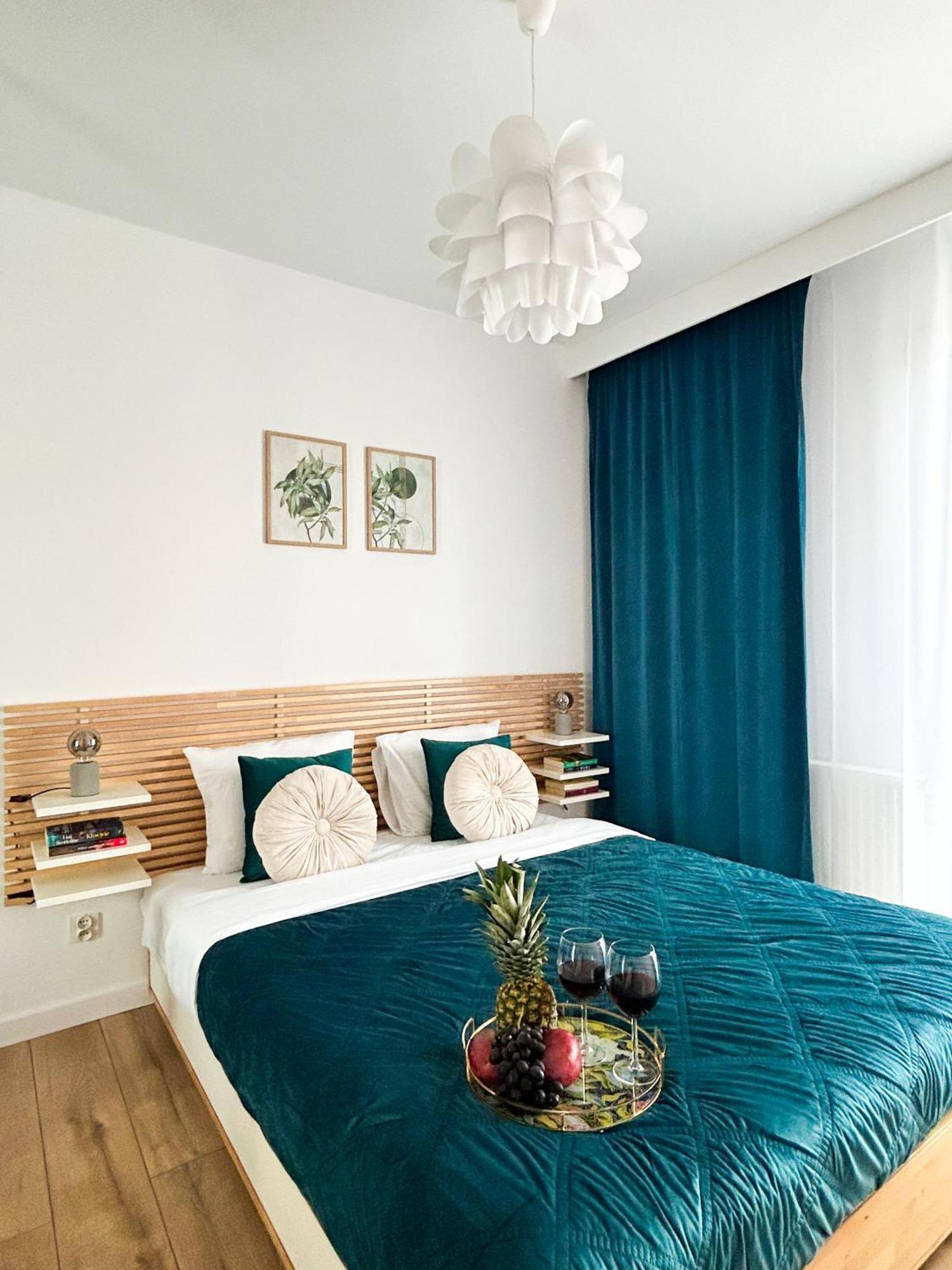 Lumina Stylish 3-Room Apart With Balcony Lodz  Ngoại thất bức ảnh